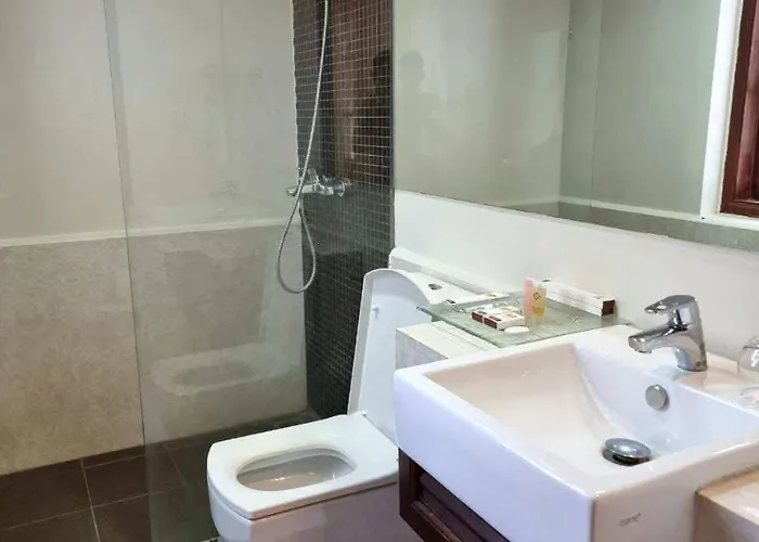 Day Sunrise Boutique Hotel 3*